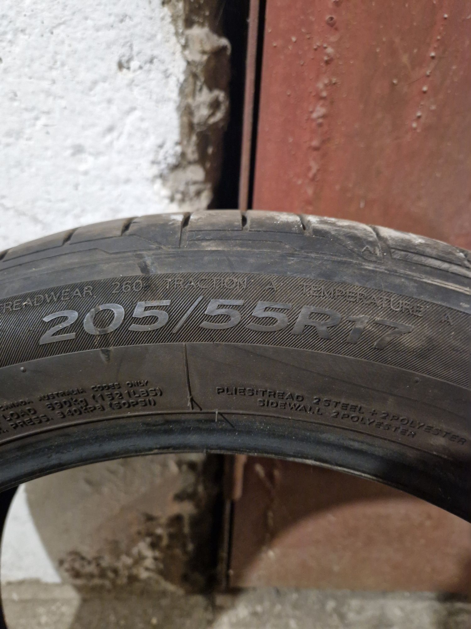 летни гуми 225/50/17 и 205/55/17