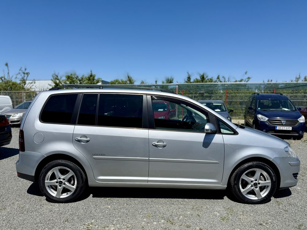 Volkswagen Touran 7 locuri, 1.9 TDI 105cp, 05/2008, 6+1 trepte, Clima