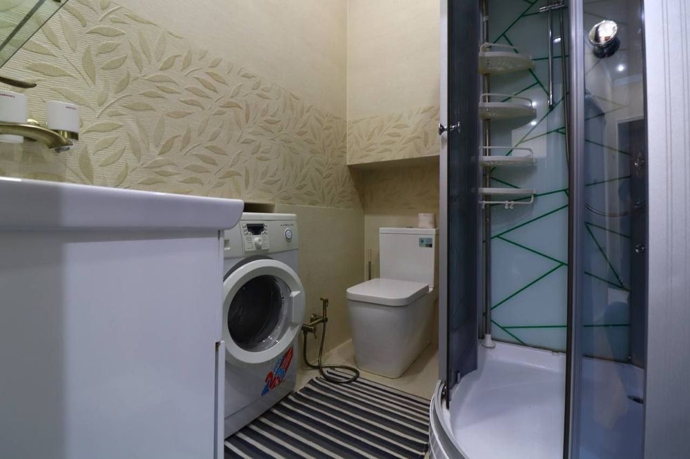 Продается 4х ком квартира, ориентир: Гостиница Россия/м. Ойбек, 90м²