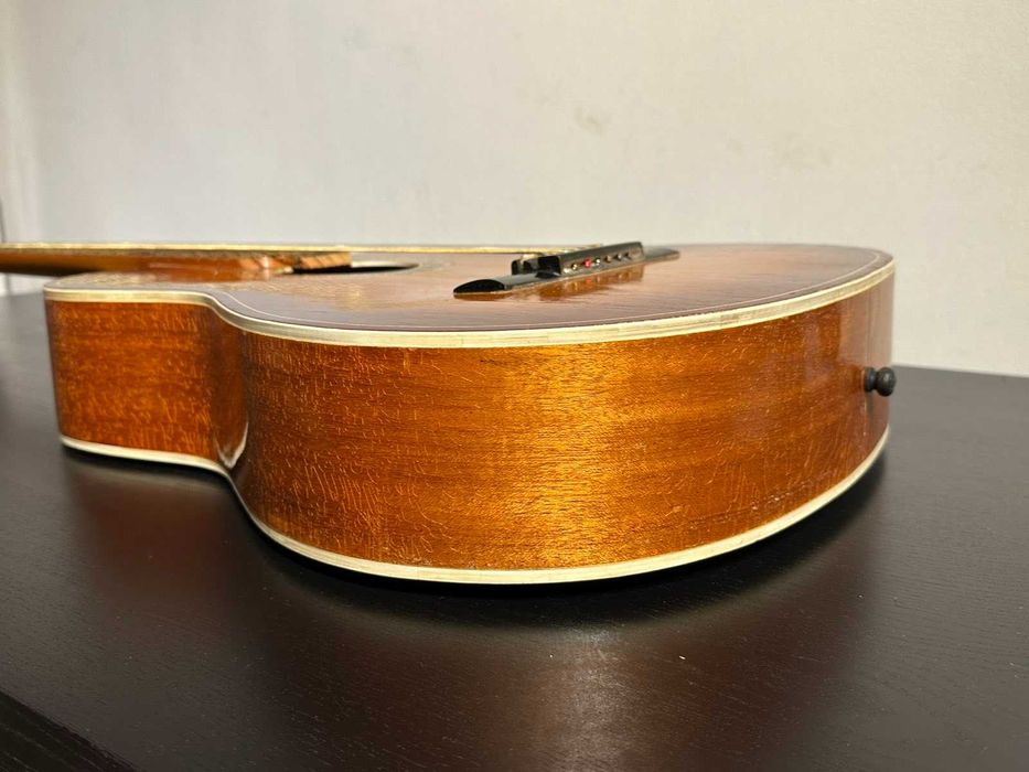 Българска Акустична Китара Кремона Хемус