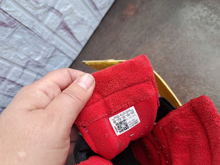 детски ботуши,зимни обувки,боти,апрески,Adidas номер25 за момче,адид