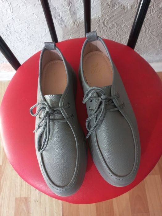 Ботинки осень 39-40р 3000тг