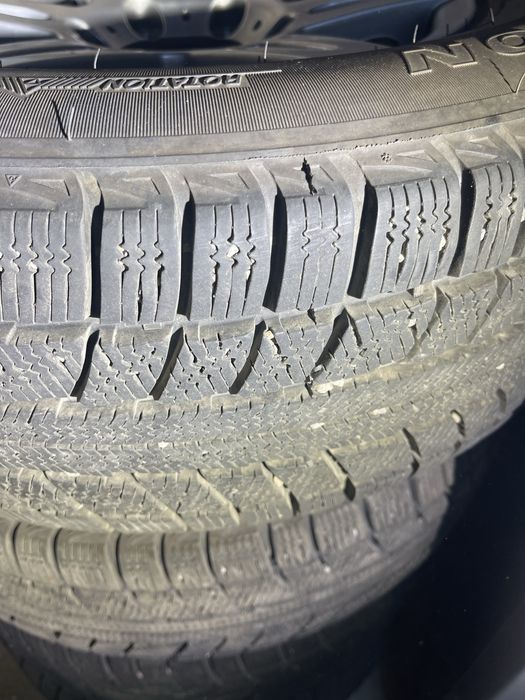 Шины с дисками комплект