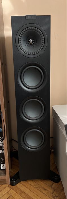 Boxe pasive KEF Q550