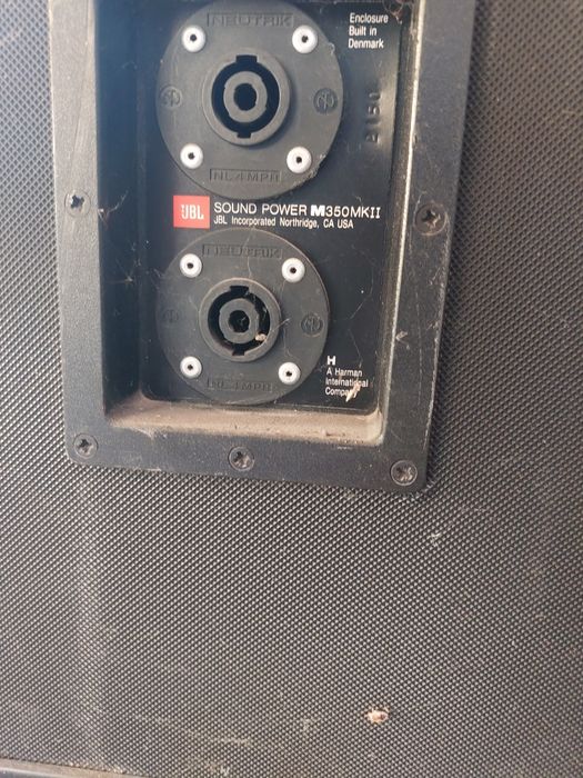 Vând boxe jbl M350MK II