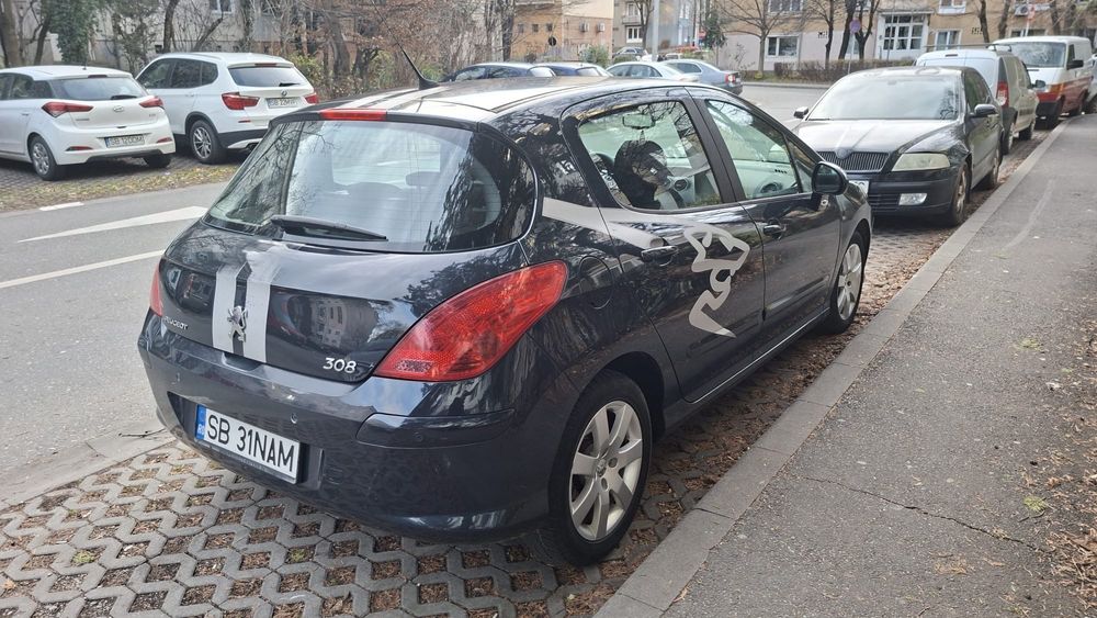 Peugeot 308 1.6 hdi Fabr 2009