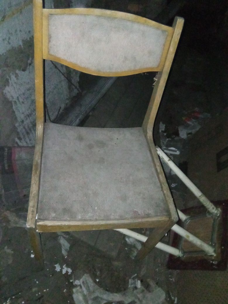 Табурет и стул для дачи