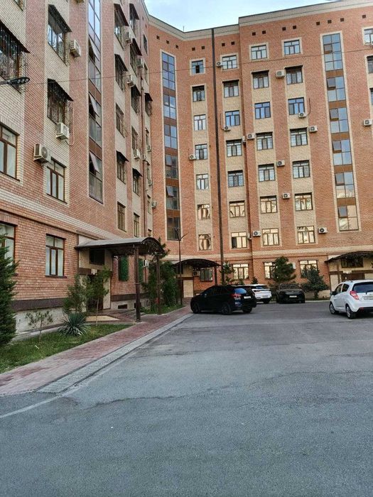 Ц квартал Чиланзар ул.Мехр и Катартал дуплекс новостройка 331 кв.м