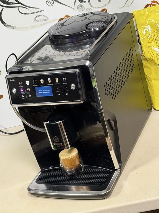 Кафемашина кафе автомат Saeco Xelsis SM7580 с гаранция