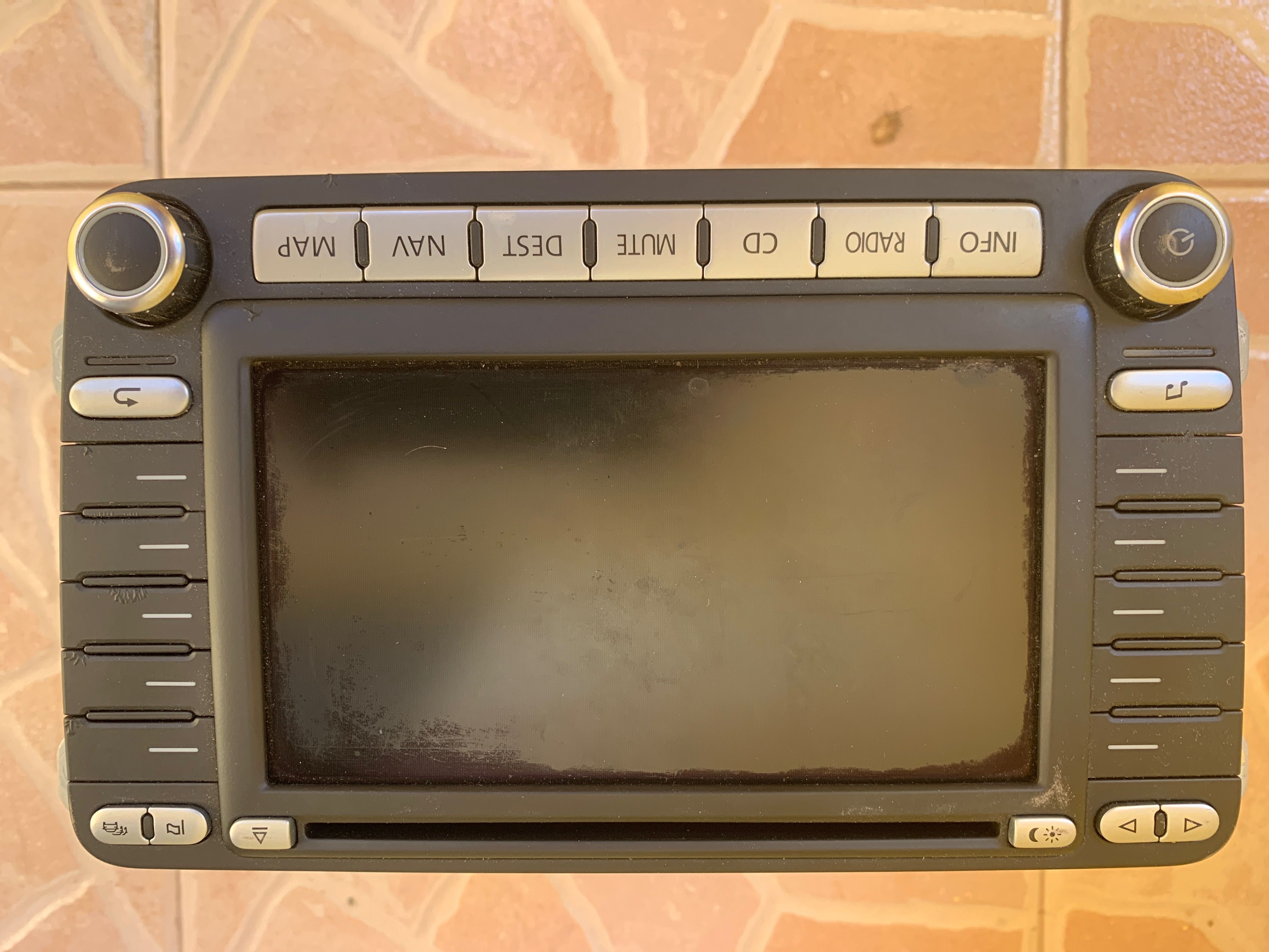Навигация  VV  Golf 5 RNS510