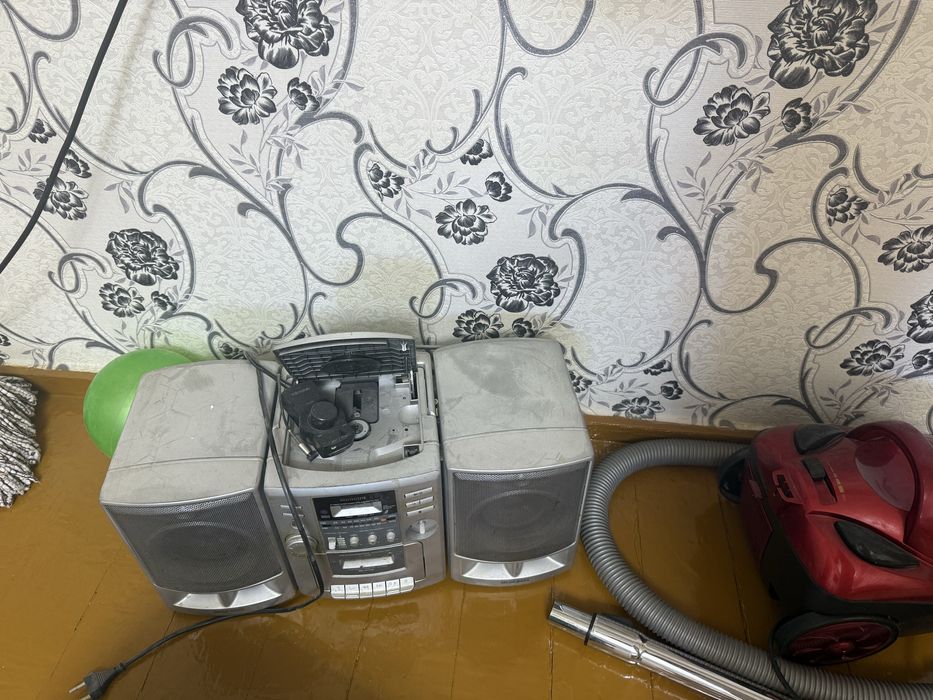 Kalonka kaseta disk oqidi eski