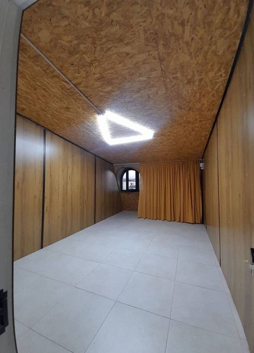 Метро беруни вдаль дороги