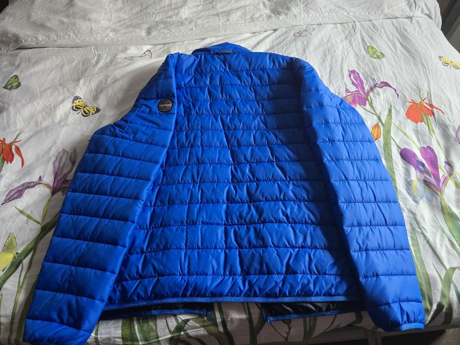 Geacă NAPAPIJRI nouă