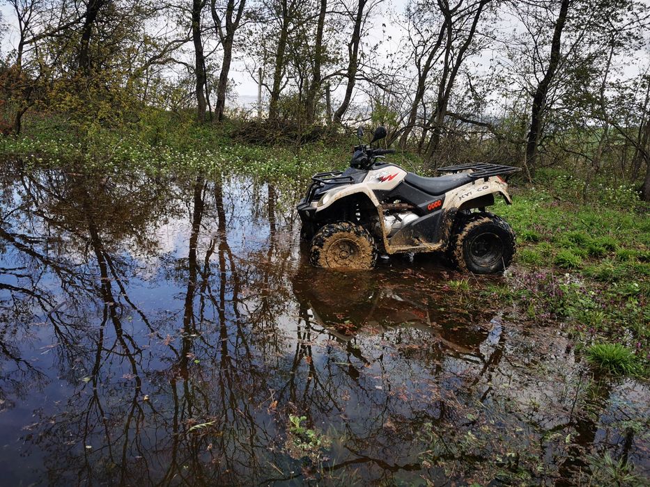 Kimko MXU 300cc - tracțiune cardan. An 2006