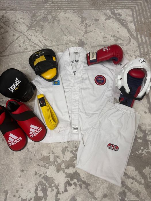 Продам кимоно (таэквондо)