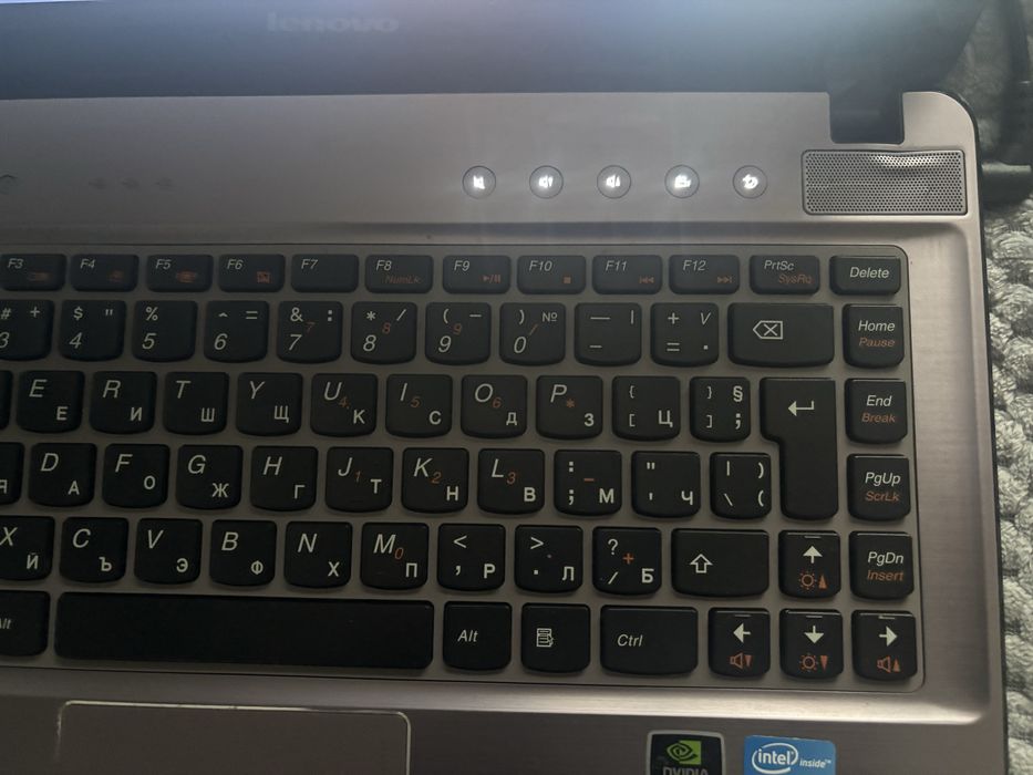 Лаптоп LENOVO Ideapad