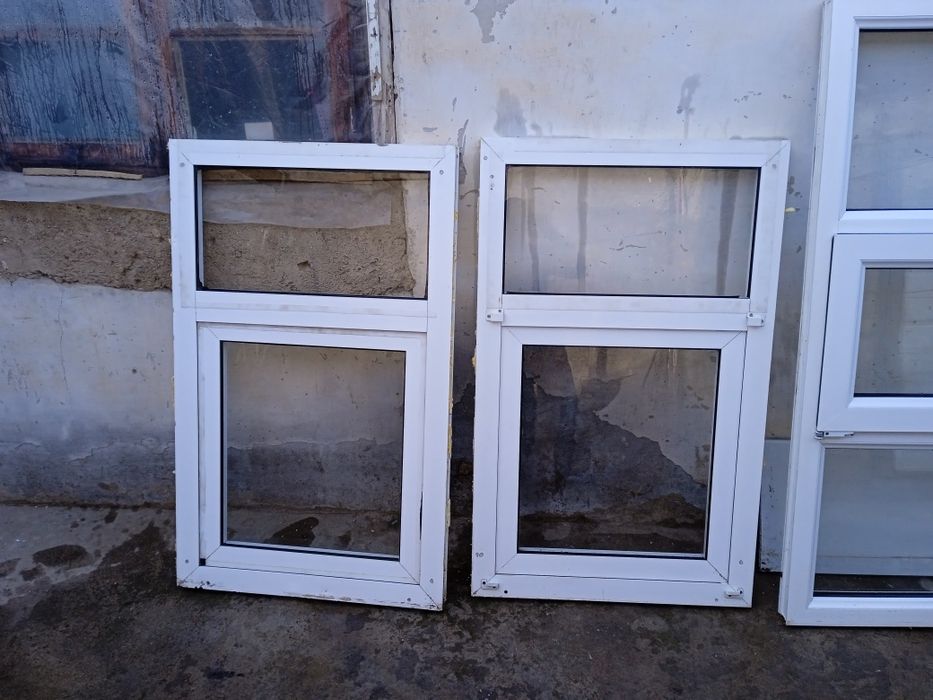 Продаются окна большое и два маленьких