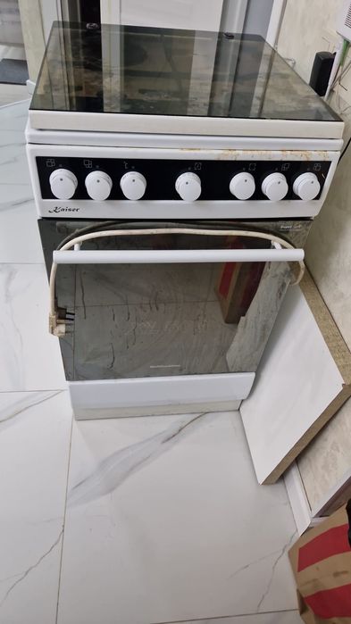 Продам газ плиту