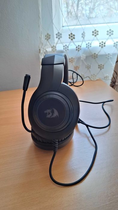 Casti Redragon Hylas