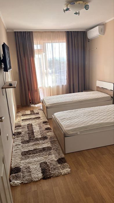 Дава се под наем Тристаен апартамент в Свиленград - 110 кв.м за 663 € - Снимка #5