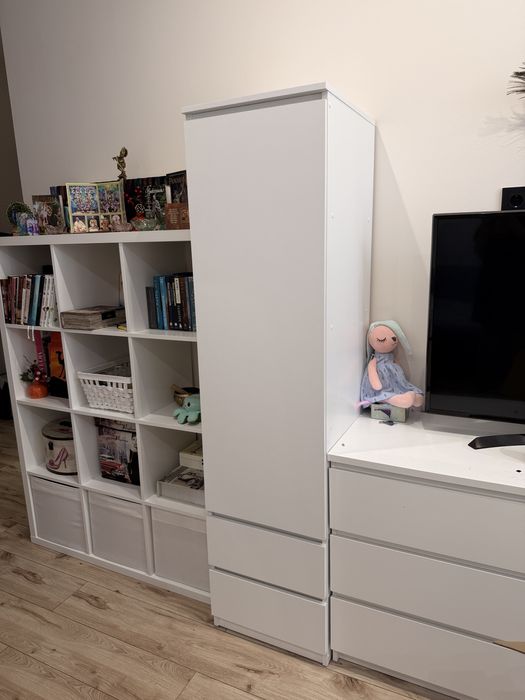 Шкаф-пенал продам