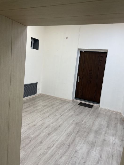 Аренда! Под офис 100м2. Ориентир Метро космонавтов / МВД