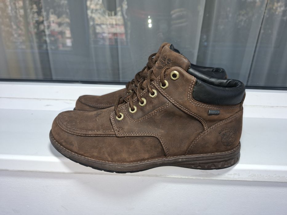 Vând ghete Tymberland cu Gore-tex nr 42