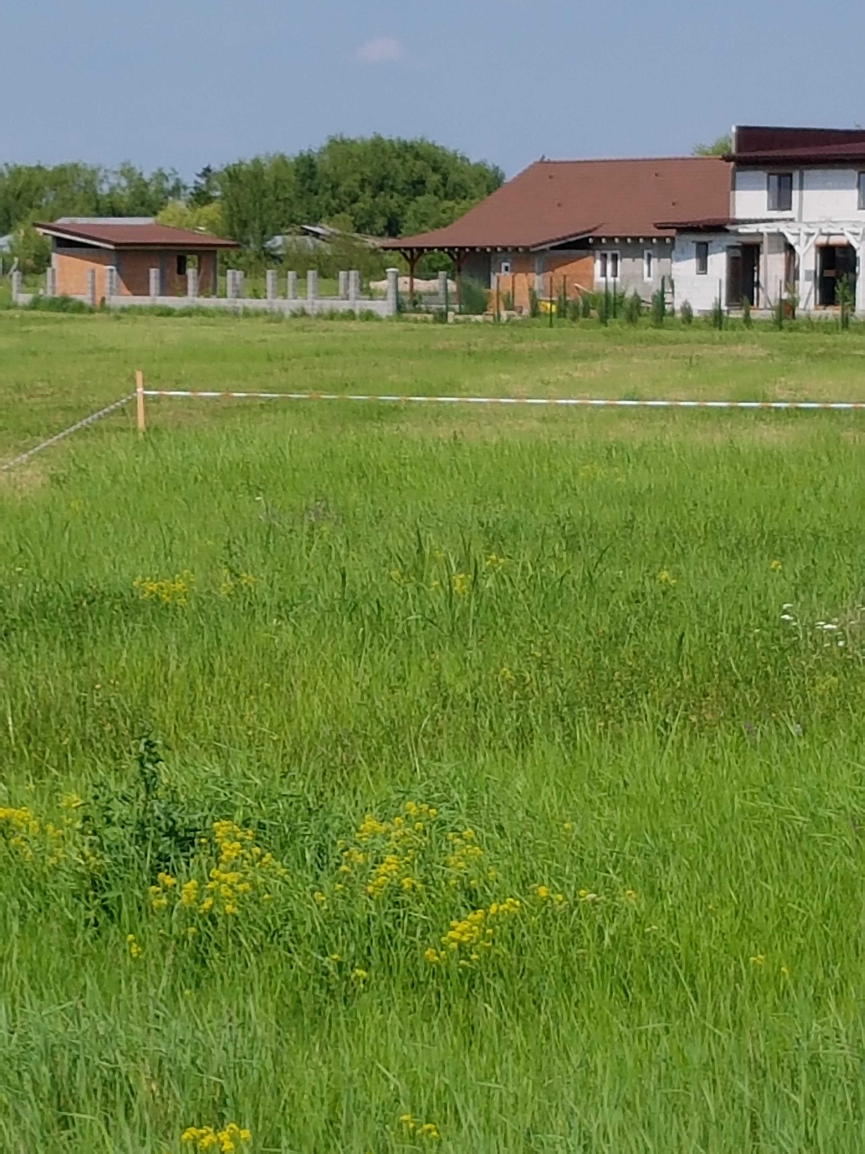 Teren casă individuală sau duplex cu utilități (Proprietar)