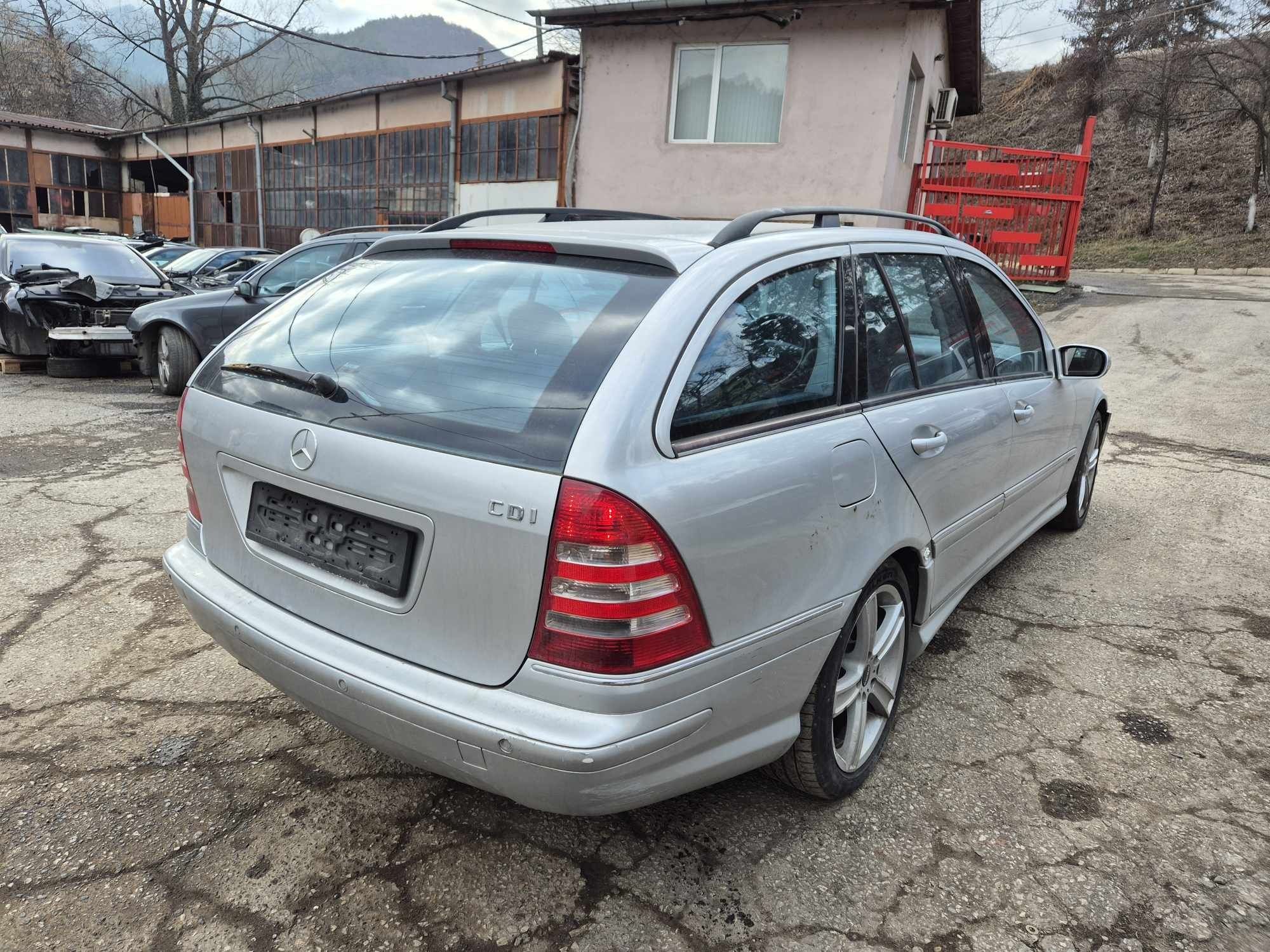 Mercedes W203 C320CDI 224кс AMG пакет нави ксенон автоматик НА ЧАСТИ!