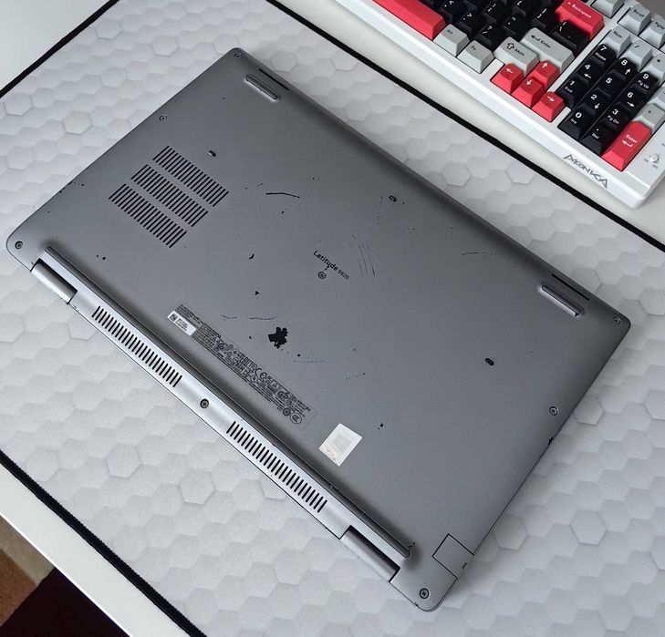 Laptop Dell Latitude 5520