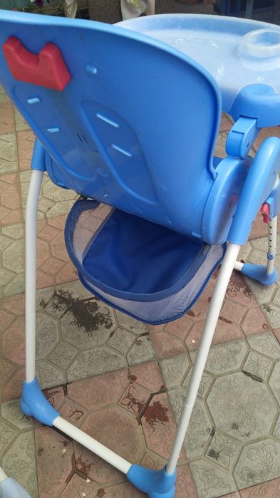 Продам стульчик для кормления