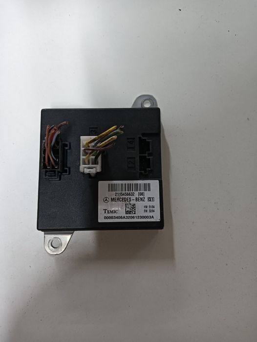 Modul bcm MERCEDES-BENZ CLS C219 2004 - 2011 2115456632