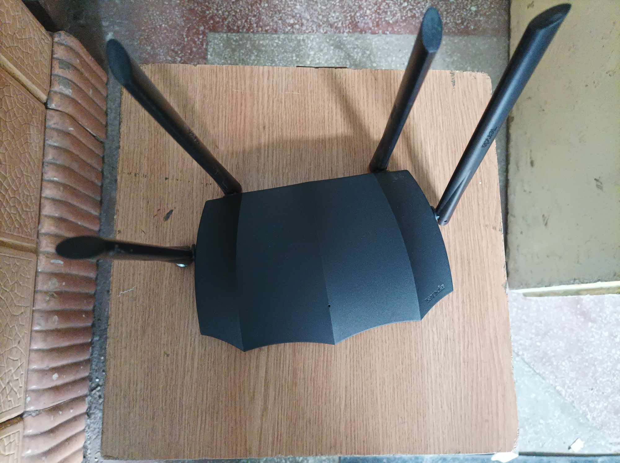 Router fibra optica wireless. Garanție.