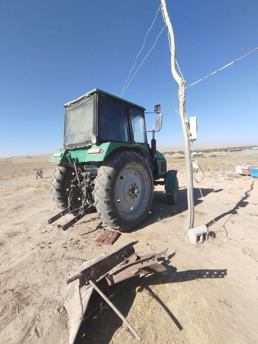 Xachir MTZ 2004 yil akulyator yangi balon 70% ishga tayyor 30 milyon