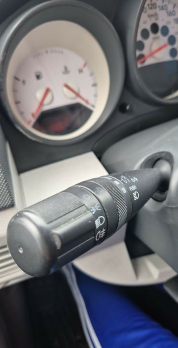 Maneta dodge caliber