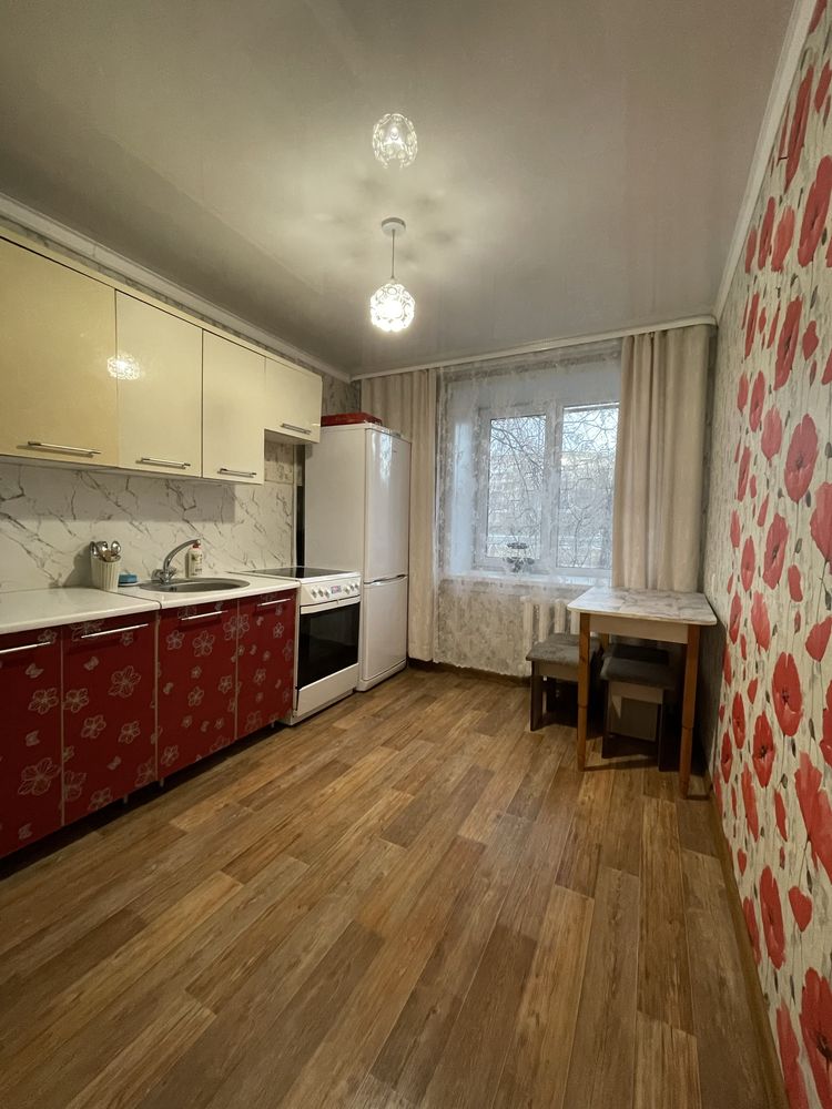 Сдается 1 ком. квартира, р-н КШТ