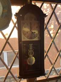 Set ceasuri mecanice vechi de perete