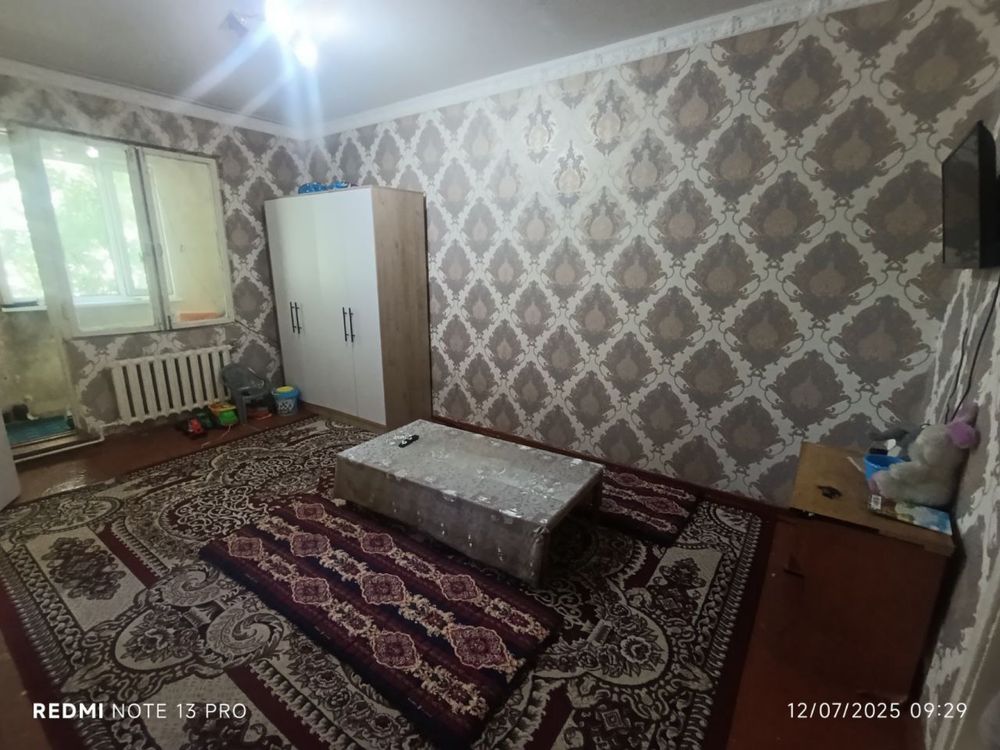 Chilonzor 19 kvartaldan 2 xonali kvartira sotiladi