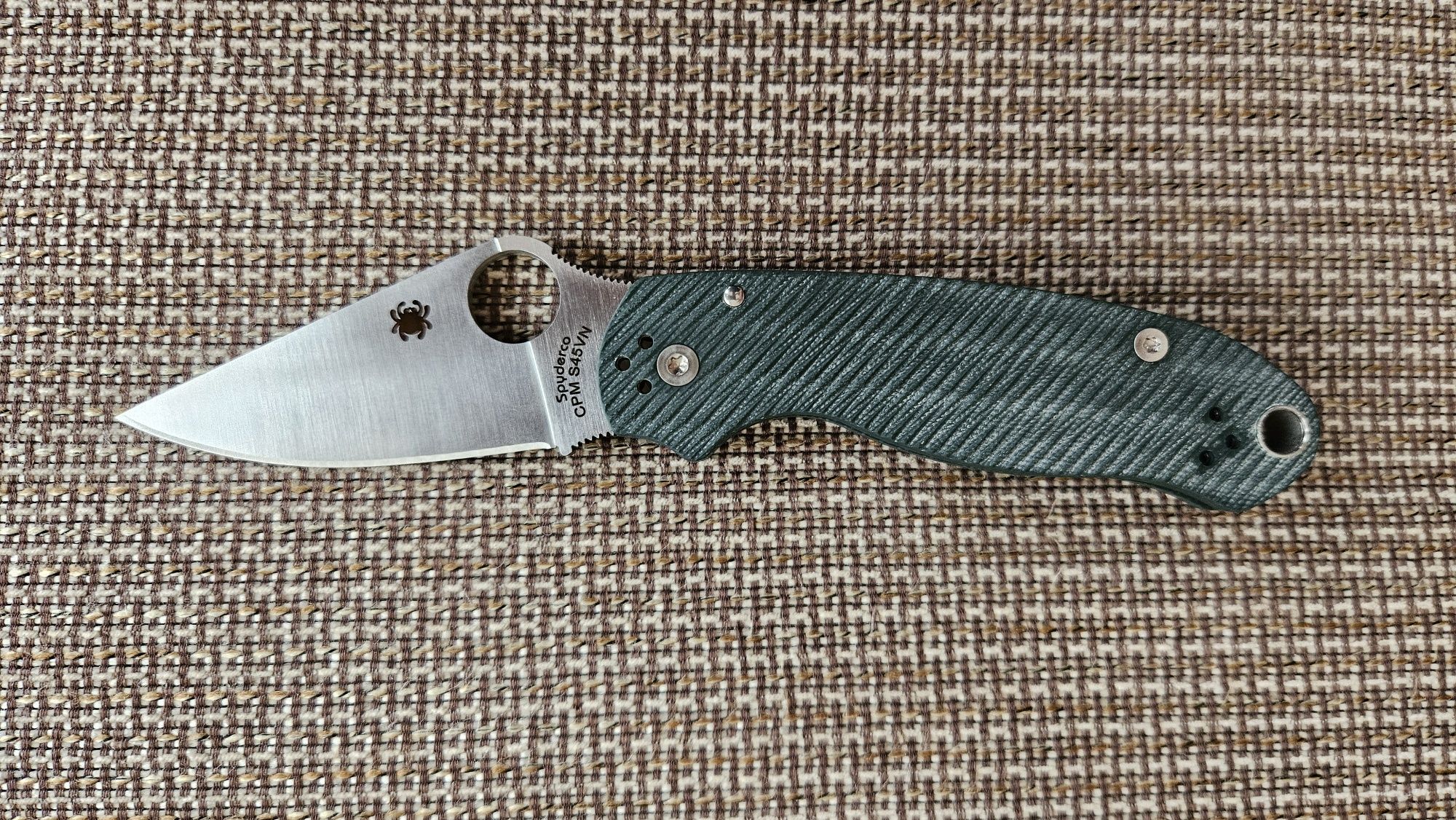 Сгъваем нож Spyderco Para 3 sprint run