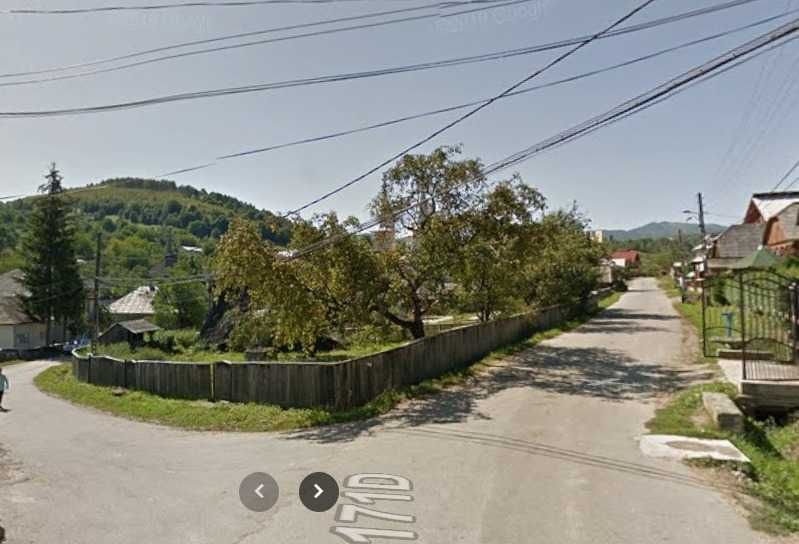 Teren de vânzare în centrul localității Poienile Izei – 900 mp