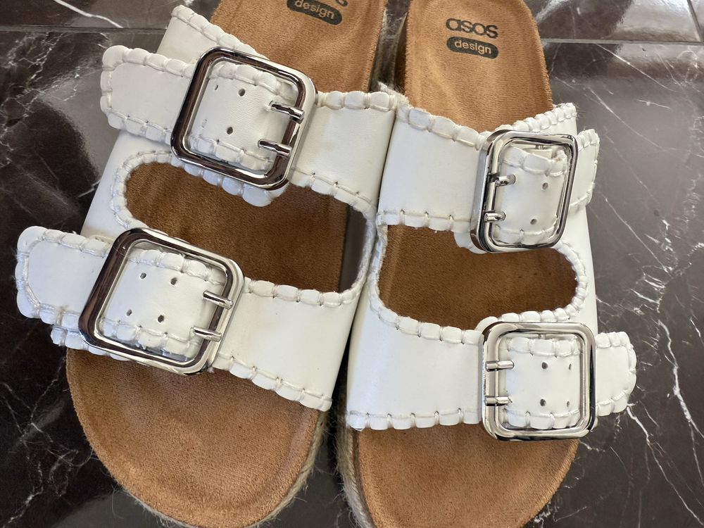 Чехли.  Asos -37н