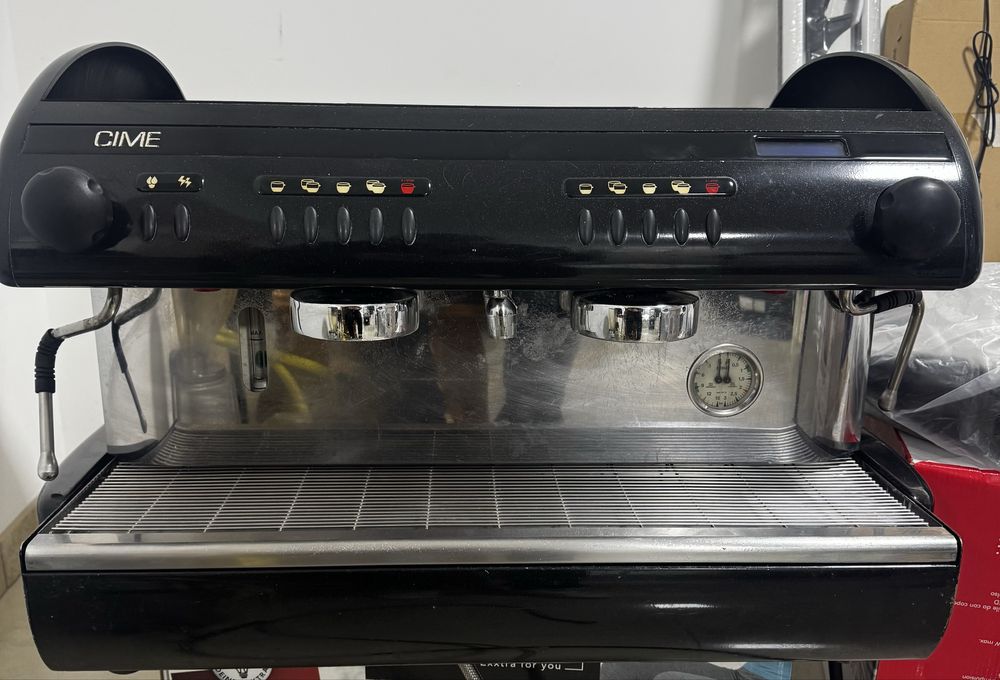 Espressor profesional CIME, plus aparat de macinat si filtru