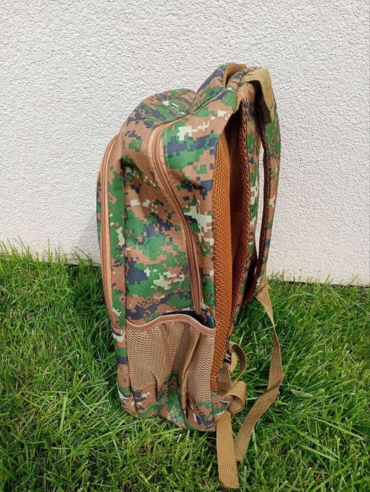 Rucsac nou de vânzare – model camuflaj verde-maroniu