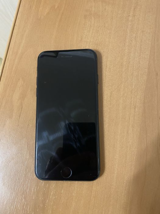 Продам Iphone7 128Гб