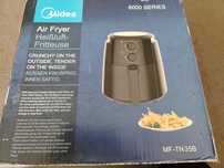 Friteuză cu aer cald Midea 6000 Series, model MF-TN35B.
