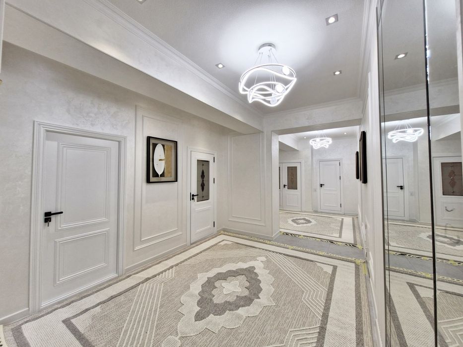 3 комнатная без глухих комнат в Новостройке с Лифтом Фрунзе