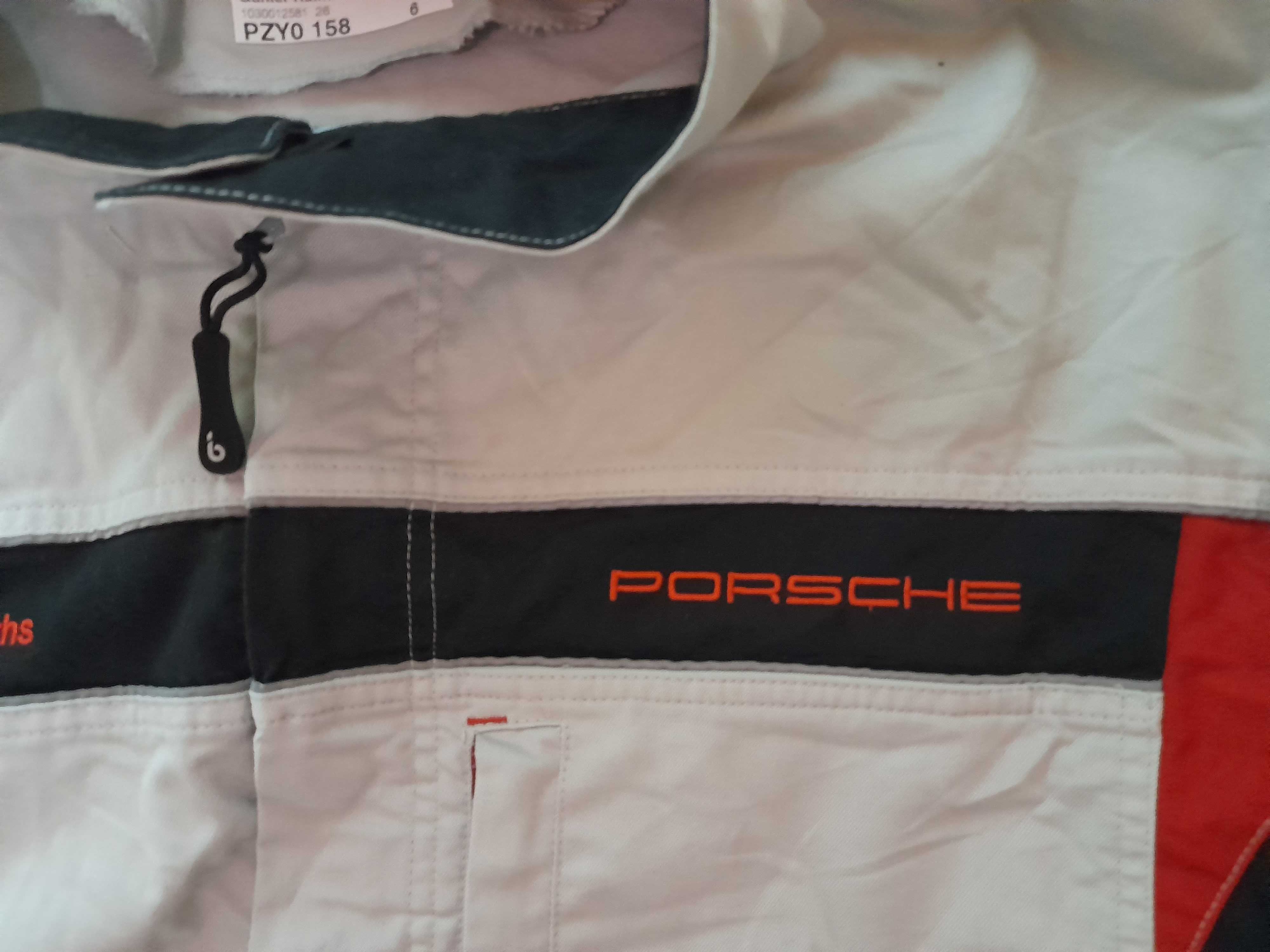 Bluza cu fermoar si scai PORSCHE marimea 50 ,52