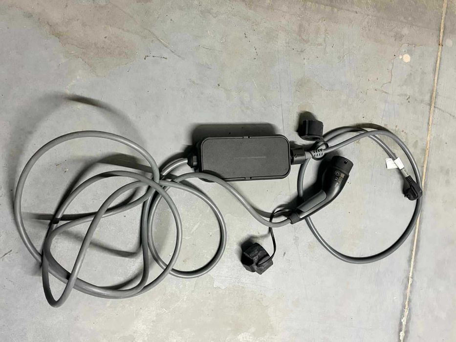 ОРИГИНАЛНА Мобилна Станция BMW 16А