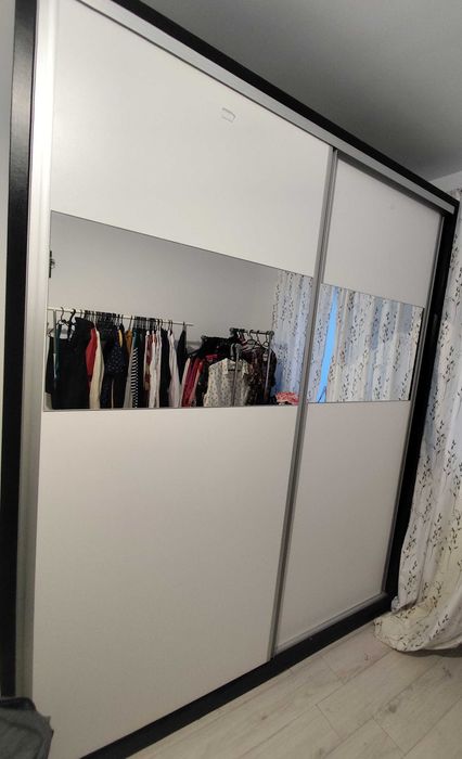 Mobila Dormitor Copil (Dulap + Birou + Pat cu Saltea si Noptiera)