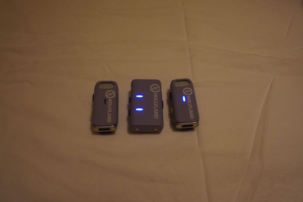 Двойка Wireless микрофони тип брошка Hollyland Lark M1